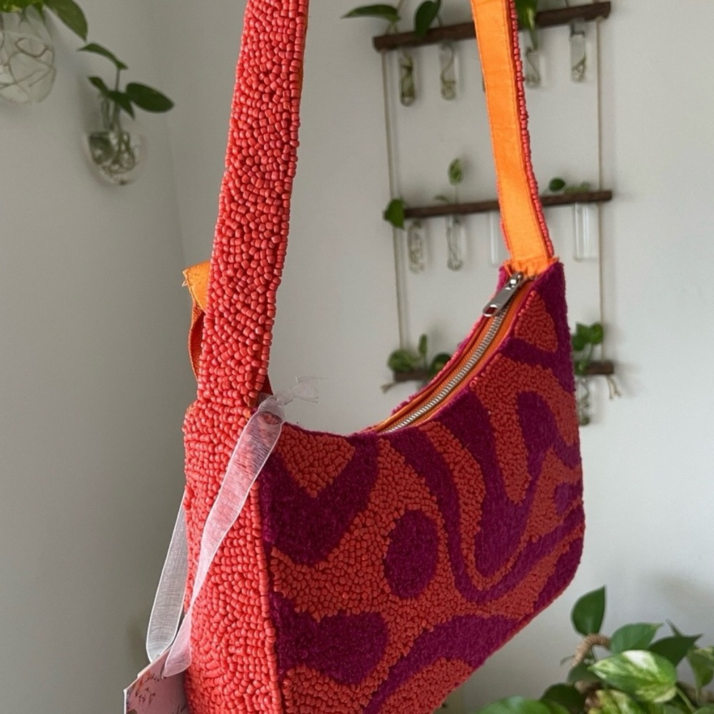 Beaded Shoulder Bag Colorblock Orange & Fuchsia - Picture 4 of 7